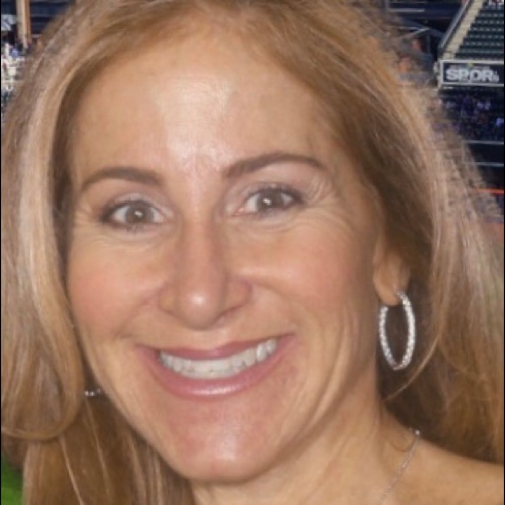 Meet your Posher, Stacy